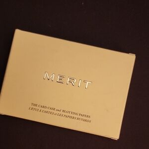 Merit Makeup Blotting Papers In Reusable Card Case